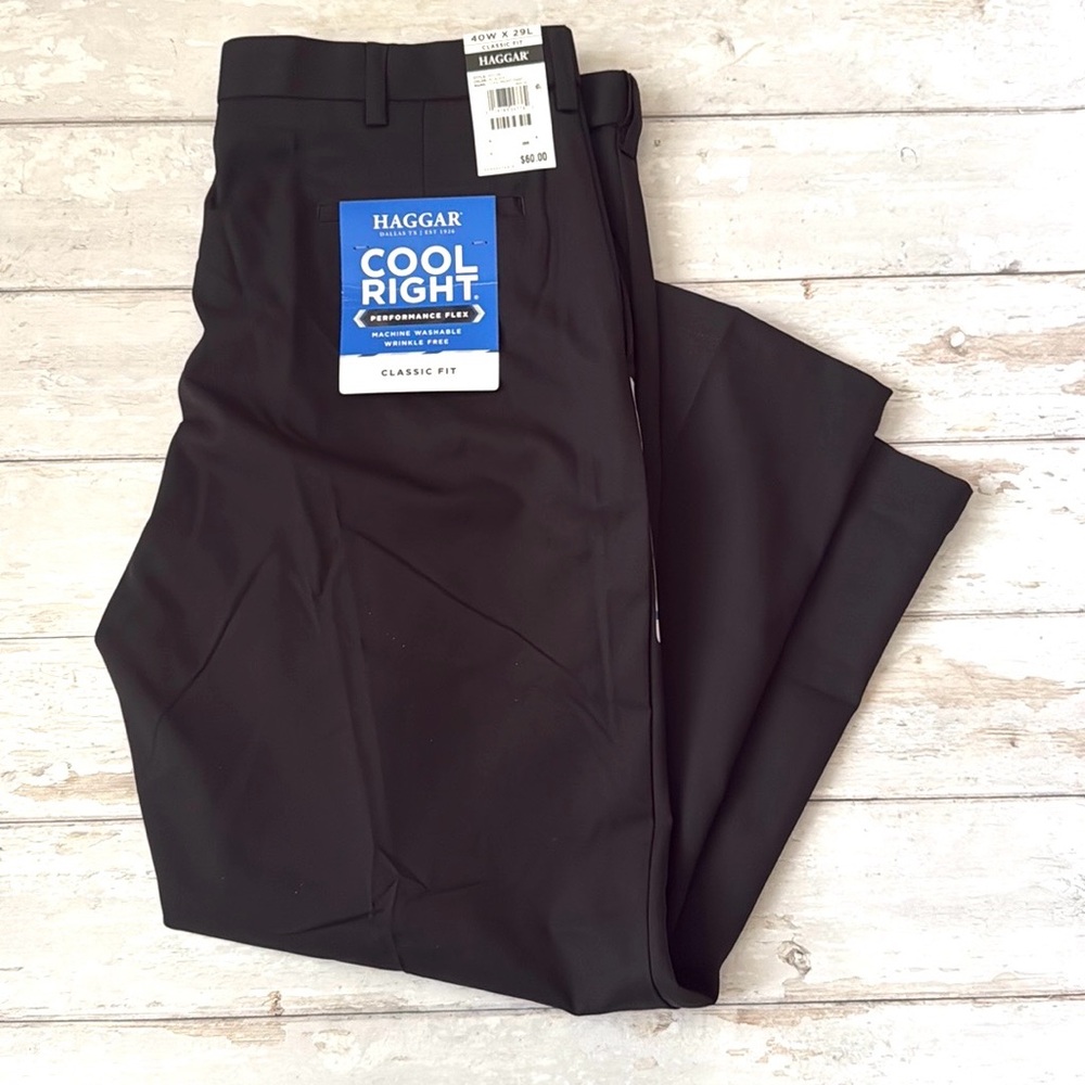 Haggar Men’s Classic Fit Black Dress Pants Slacks Business Wear 40W x 29L NEW